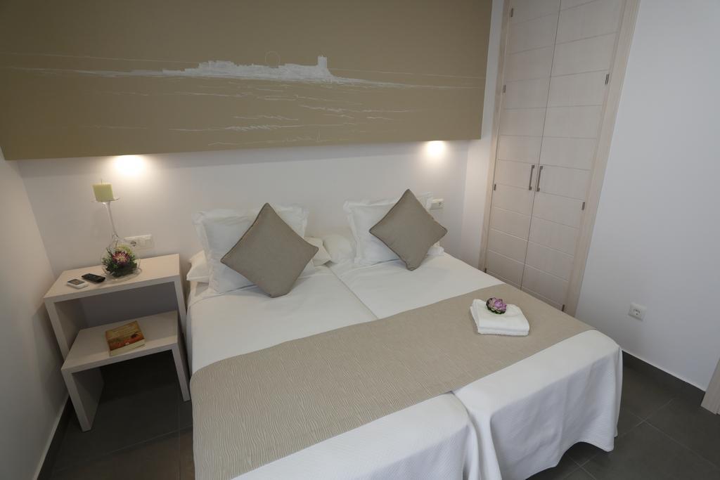 La Pasajera Hostal Boutique Conil De La Frontera Room photo